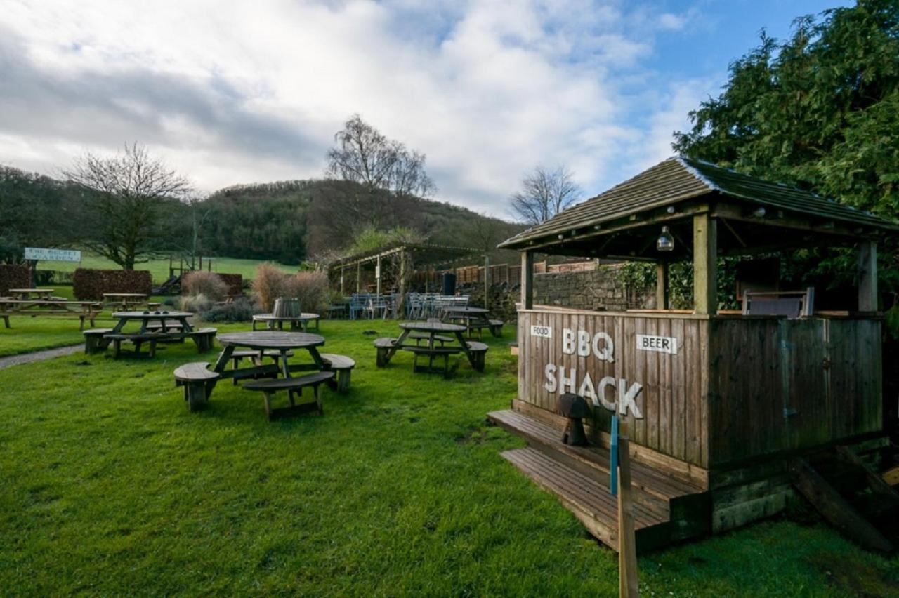 The Ring 'O' Bells Hotel Compton Martin Bagian luar foto