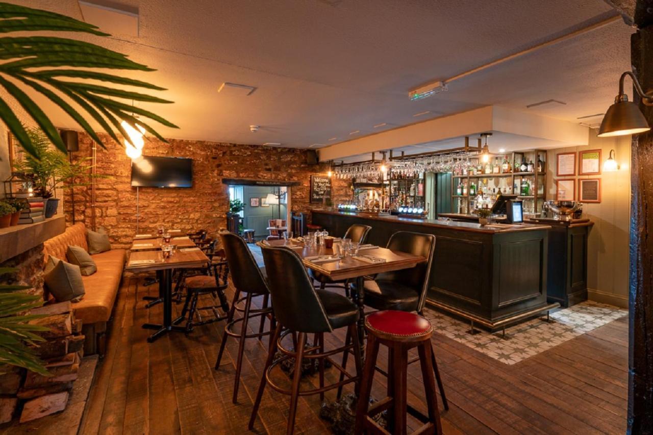 The Ring 'O' Bells Hotel Compton Martin Bagian luar foto